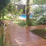 Casa da Arvore Apartamentos Pousada